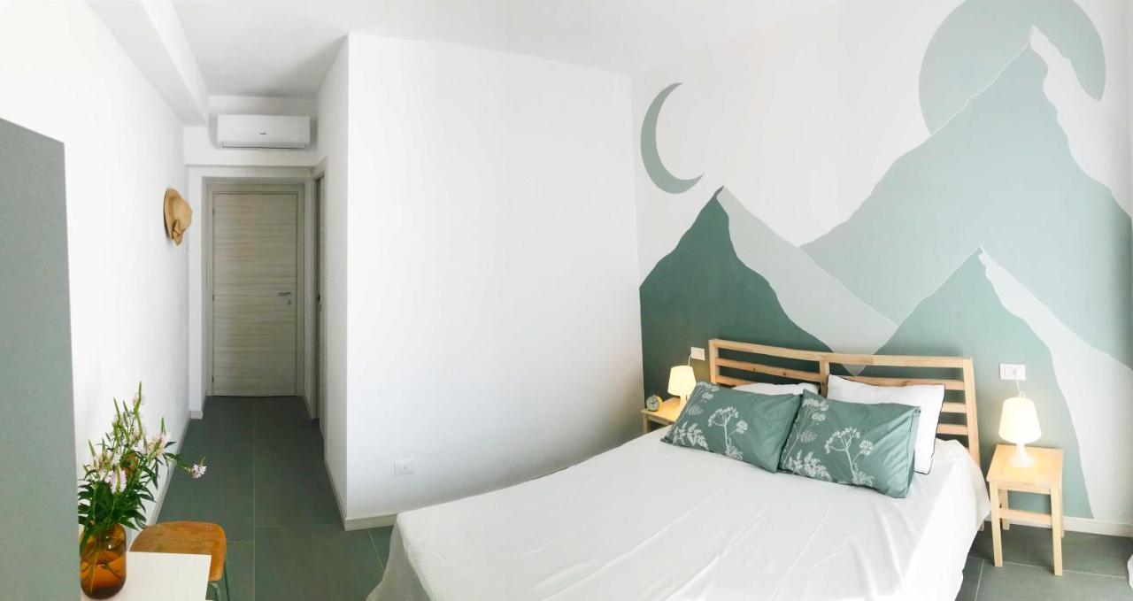 Il Mallo Verde - Lake Como B&B Манделло-дель-Ларіо Екстер'єр фото